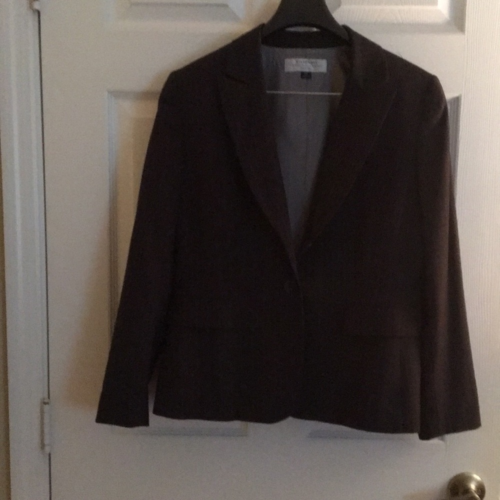 Tahari grey pinstripe blazer